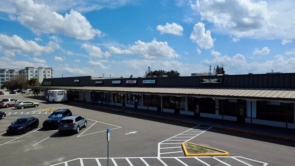 More Photos Of 4500 NE Dixie Hwy, Palm Bay Unknown For Lease