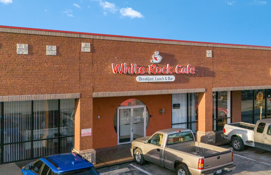 More Photos Of 7520-7640 NE Loop 820, North Richland Hills Unknown For Lease