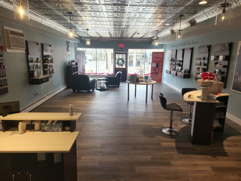 More Photos Of 62-64 Railroad Ave, Sayville Storefront Retail Office For Lease