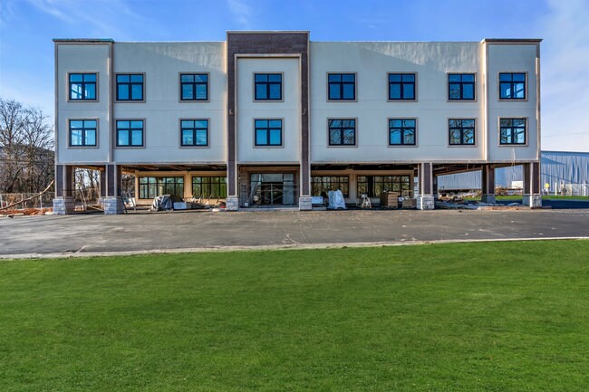 More Photos Of 374 Green St, Woodbridge Coworking Space