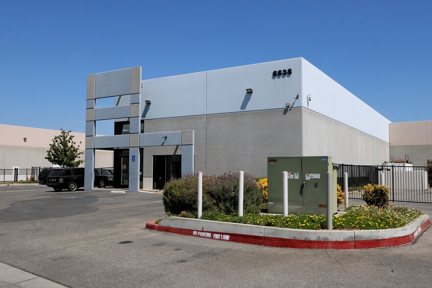 More Photos Of 6638 Doolittle Ave, Riverside Warehouse For Sale