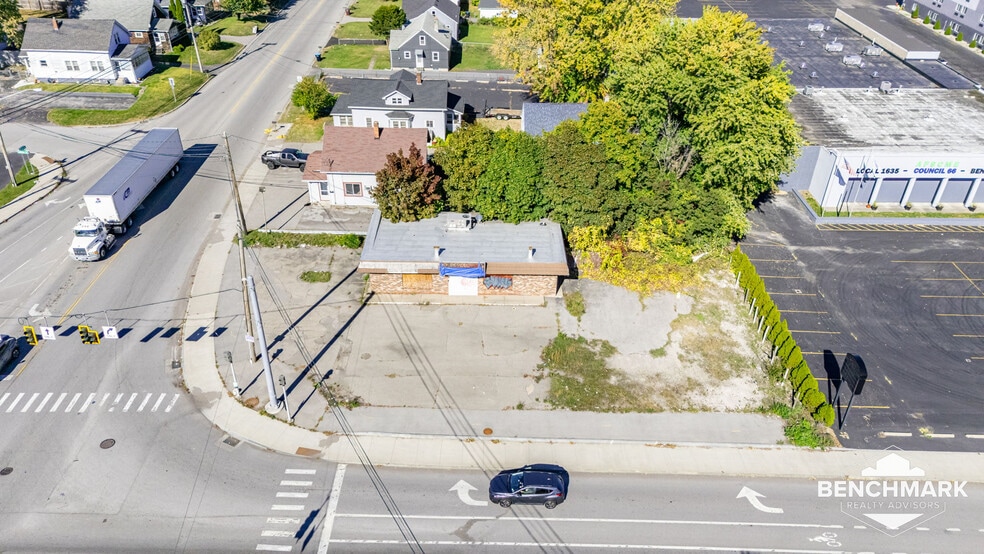 More Photos Of 2032 Lyell Ave, Rochester Fast Food For Sale