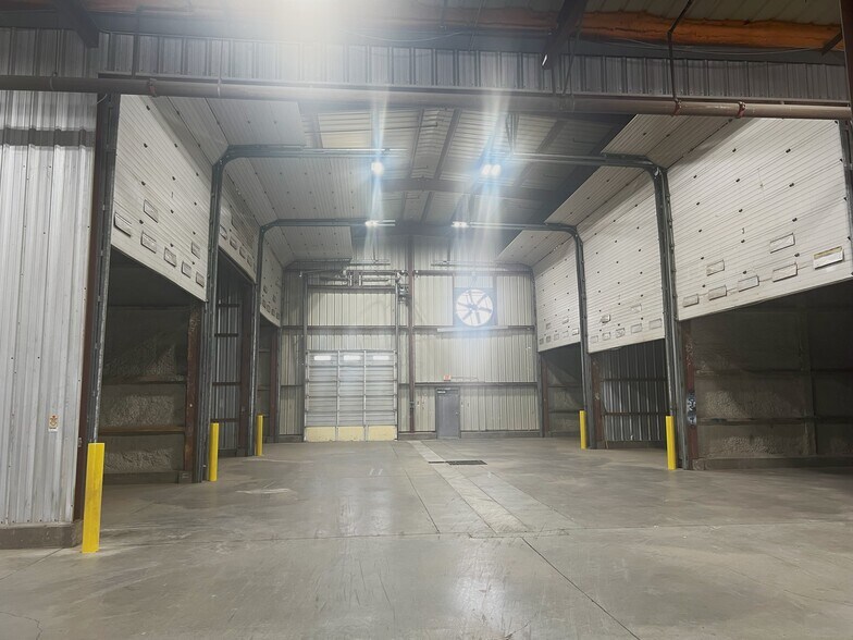 More Photos Of 3045 S Avenue 3 E, Yuma Warehouse For Sale