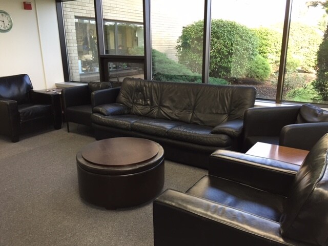 More Photos Of 6 Gill St, Woburn Light Manufacturing For Lease