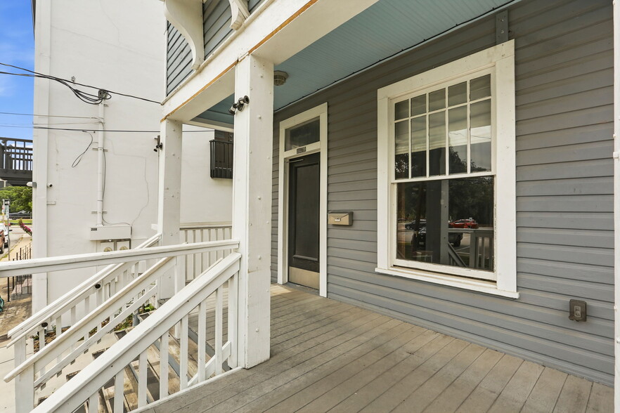 More Photos Of 318 Martinez St, San Antonio Storefront Retail Office For Lease