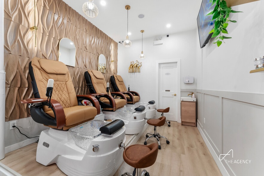 More Photos Of 534 Ninth Ave, New York Apartments For Lease