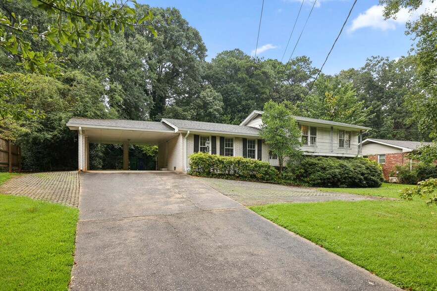 More Photos Of 2119 Vista Dale Ct, Tucker Office Residential For Sale