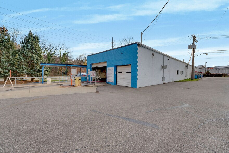 More Photos Of , Cleveland Unknown For Sale