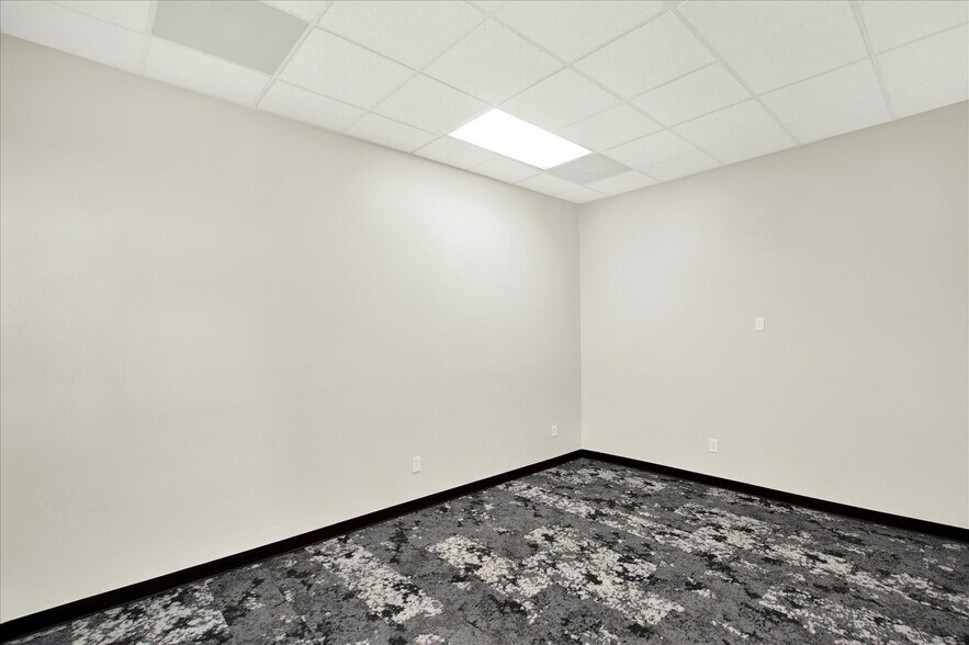 More Photos Of 7905 W 120th Ave, Broomfield Flex For Lease