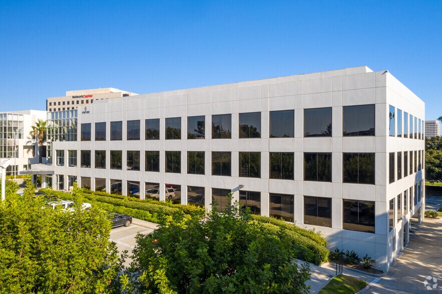 More Photos Of 6 Venture, Irvine Office For Lease