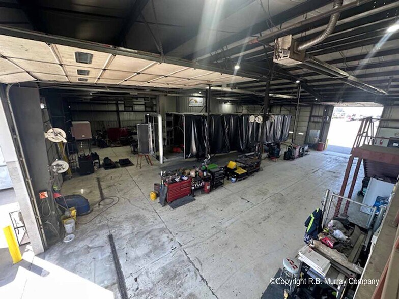 More Photos Of 2160 N Burton Ave, Springfield Truck Terminal For Lease