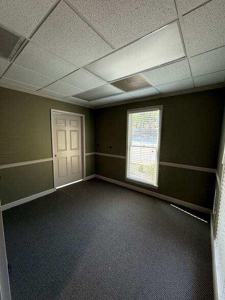 More Photos Of 1831 Independence Sq, Dunwoody Office For Lease