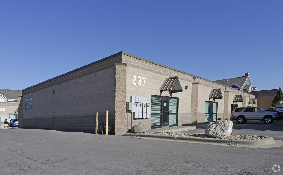 Primary Photo Of 237-239 N 1250 W, Centerville Light Manufacturing For Lease
