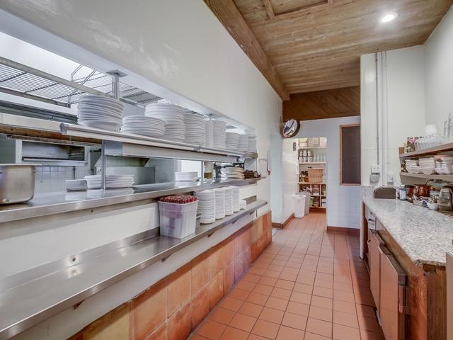 More Photos Of 110 Civic Center Dr, Vista Office For Sale