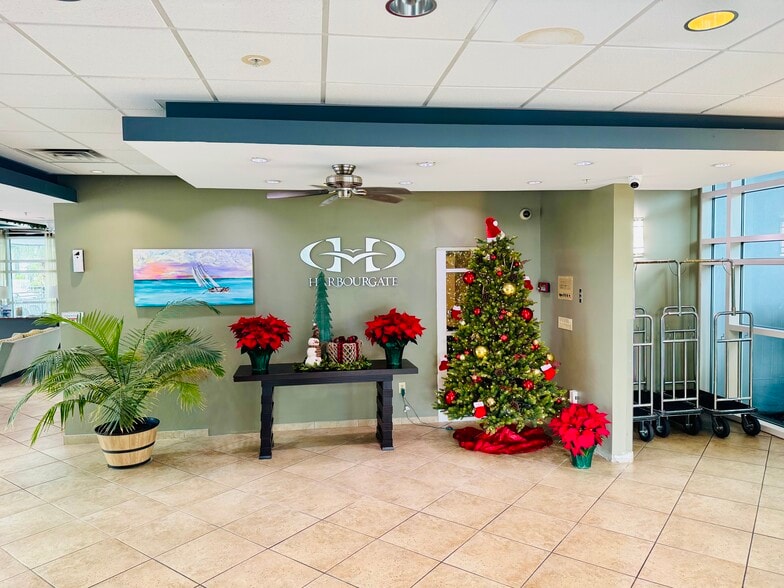 More Photos Of 2100 Sea Mountain Hwy, North Myrtle Beach Hotel For Lease