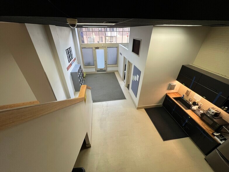 More Photos Of 633 Yesler Way, Seattle Office For Lease