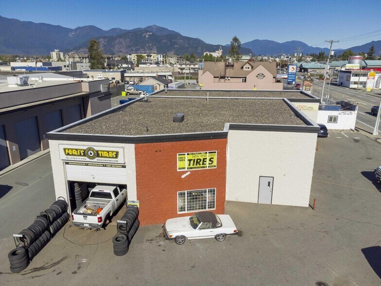 More Photos Of 8815 Young Rd, Chilliwack Auto Repair For Sale