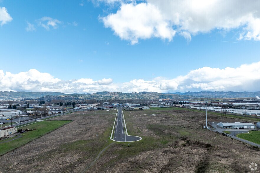 More Photos Of 1330 Alaska St, Longview Land For Sale