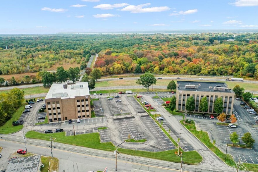 More Photos Of 501 Wampanoag Trl, East Providence Medical For Lease