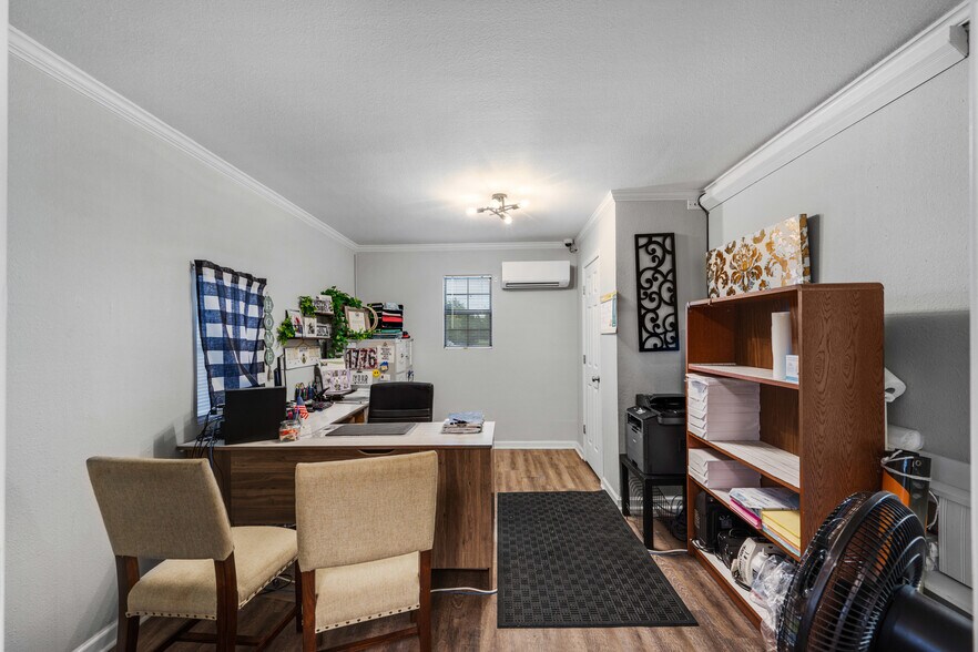 More Photos Of 3000 S 9th St, Chickasha Apartments For Sale