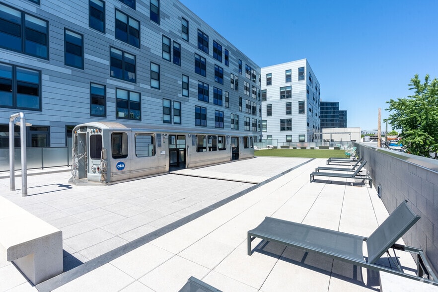 More Photos Of 2211 N Milwaukee Ave, Chicago Multifamily For Sale