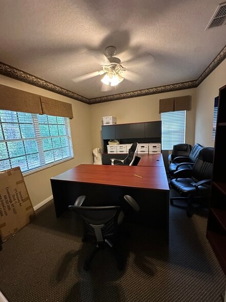 More Photos Of 8345 Gunn Hwy, Tampa Office For Sale