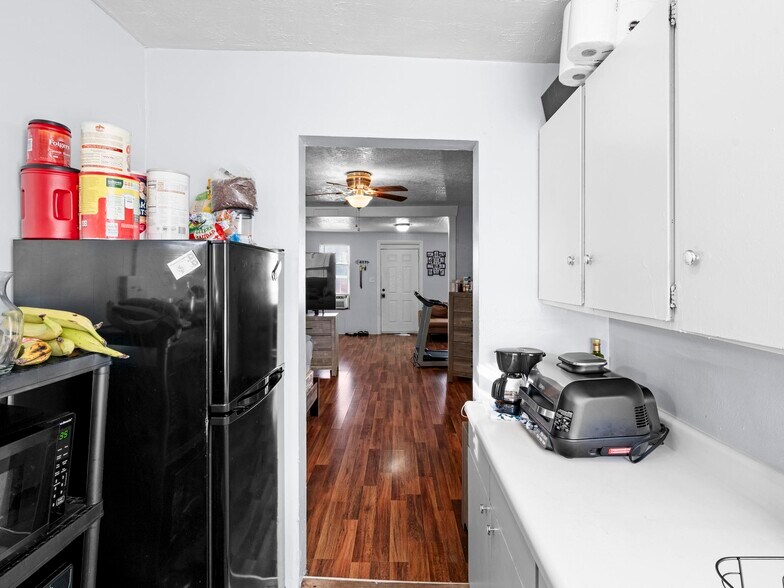 More Photos Of 127 W Mead Ave, Salt Lake City Apartments For Sale