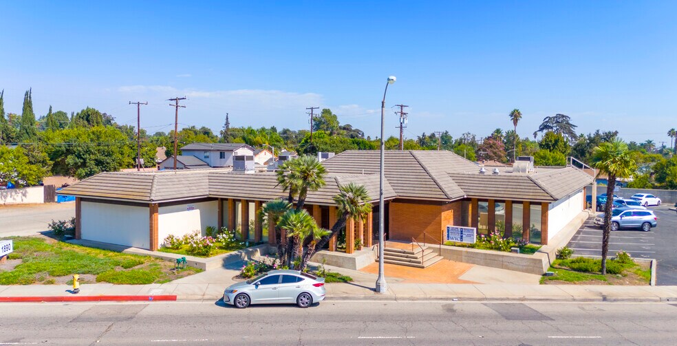 More Photos Of 1890 N Garey Ave, Pomona Medical For Lease