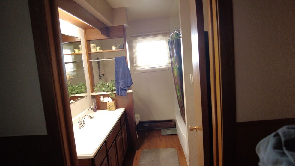 More Photos Of 704 Highway 12 W, Bowman Hotel For Sale