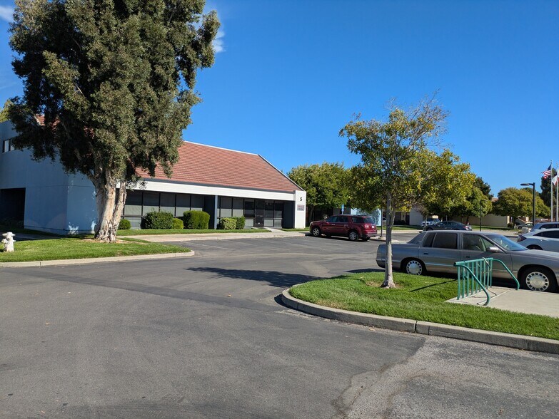 More Photos Of 4701 Patrick Henry Dr, Santa Clara Unknown For Lease