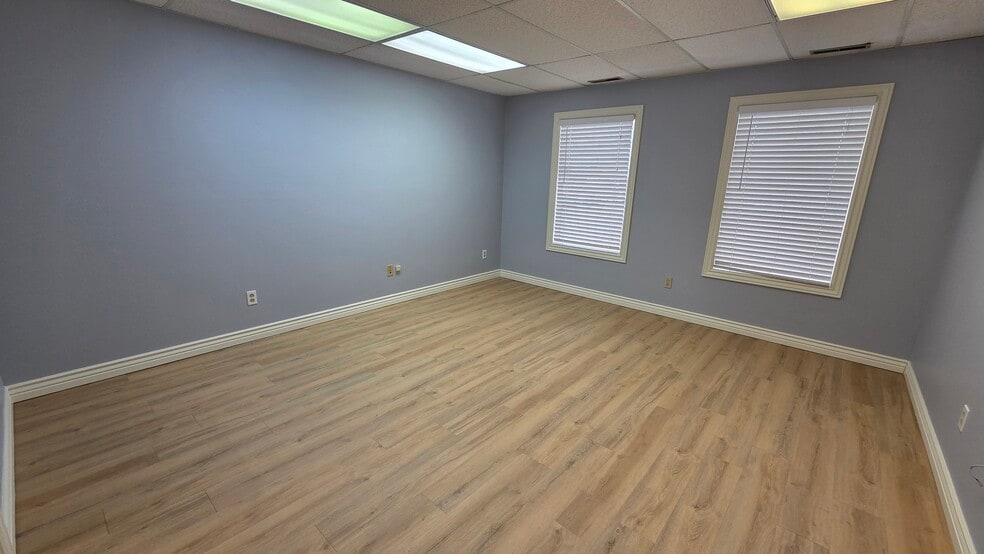 More Photos Of 100 N Woodruff Ave, Idaho Falls Office For Lease