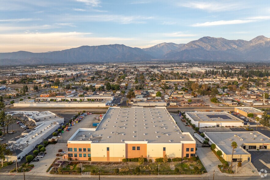 More Photos Of 5388 Arrow Hwy, Montclair Warehouse For Lease