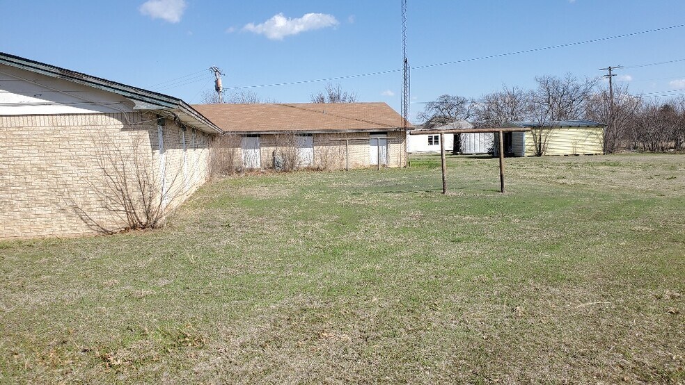 More Photos Of 600 E California Ave, Walters Congregate Senior Housing For Sale