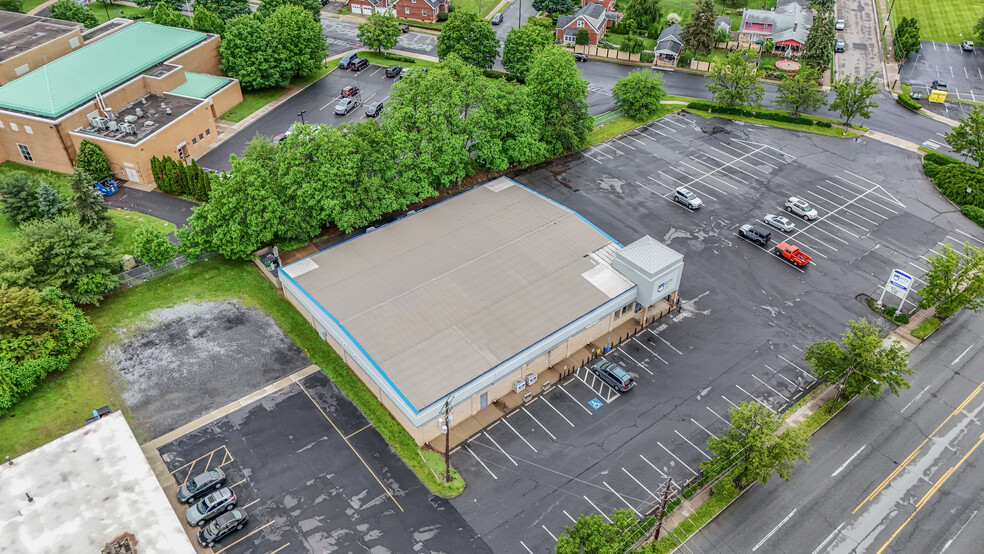 More Photos Of 1781 Stefko Blvd, Bethlehem Drugstore For Lease