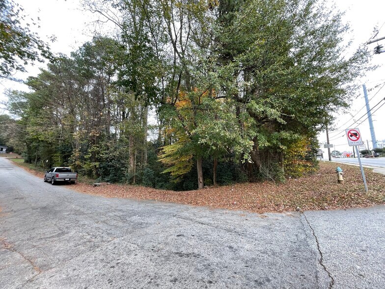More Photos Of 4446 Glenwood Rd, Decatur Land For Sale