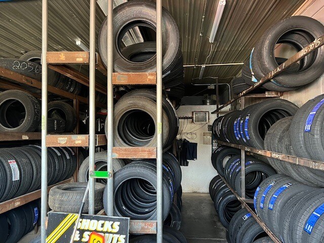 More Photos Of 202 N High St, Mount Orab Auto Repair For Sale