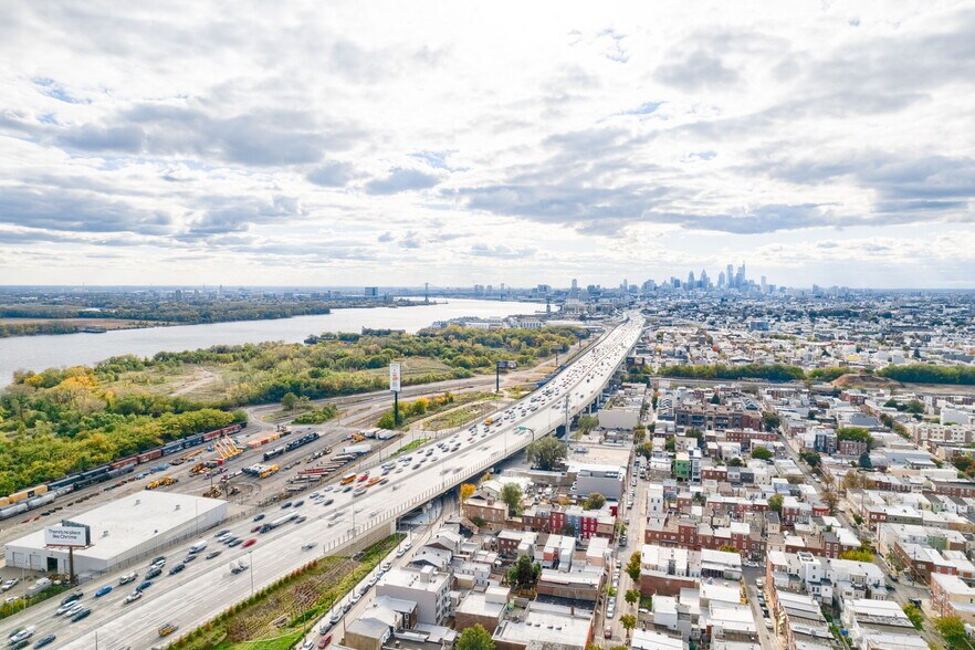 More Photos Of 2969 Salmon, Philadelphia Office For Sale
