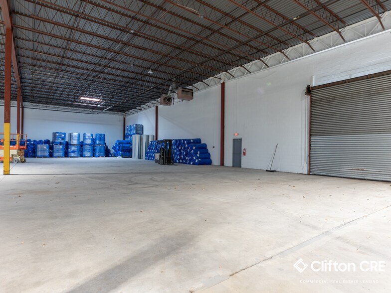 More Photos Of 50 Camptown Rd, Maplewood Warehouse For Lease