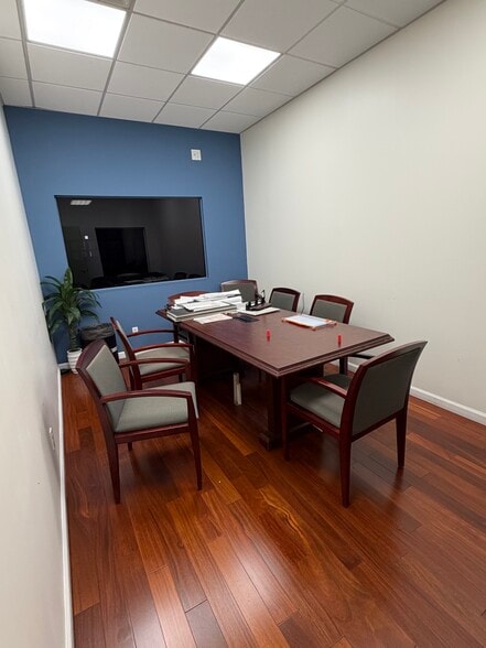 More Photos Of 150-158 E 3rd St, Mount Vernon Warehouse For Sale