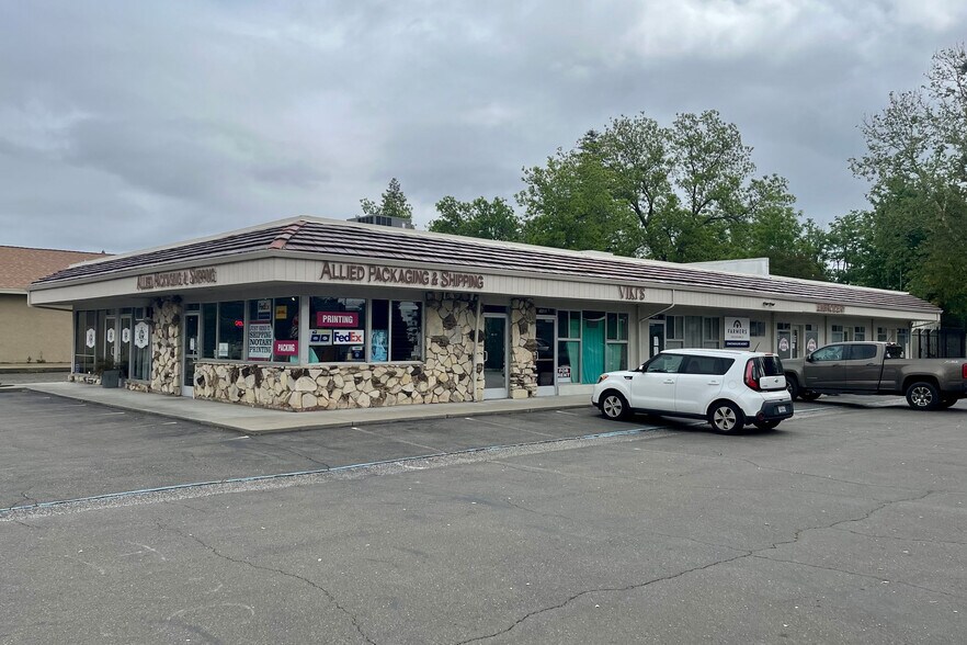 More Photos Of 7250 Auburn Blvd, Citrus Heights Storefront For Lease