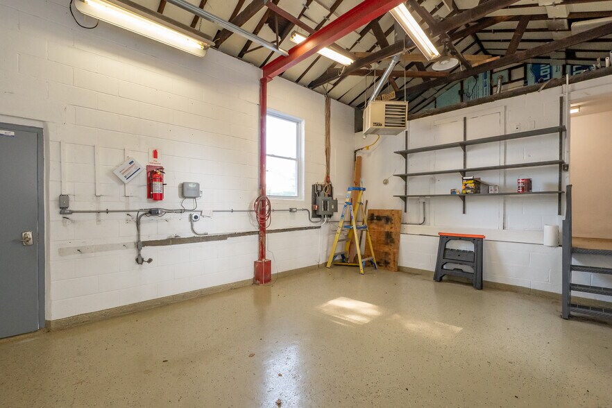 More Photos Of 33 Bordentown Tpke, Jamesburg Warehouse For Sale