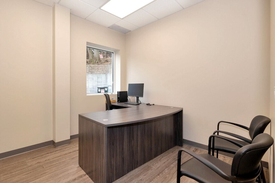 More Photos Of 10 Waldron Ave, Nyack Storefront For Lease