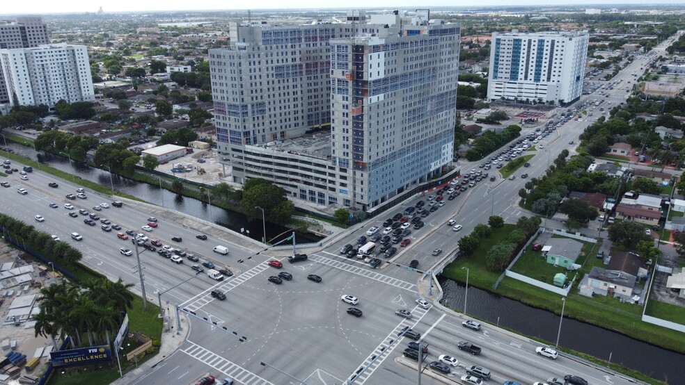 Primary Photo Of 700 SW 107th Ave, Miami Apartments For Lease