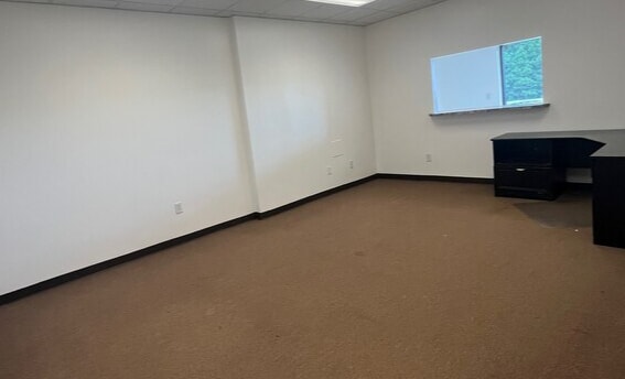 More Photos Of 1150 Echo Ct, Peachtree City Office For Lease