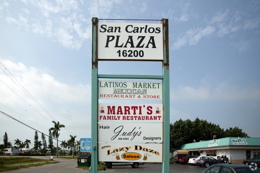 More Photos Of 16200 San Carlos Blvd, Fort Myers General Retail For Lease