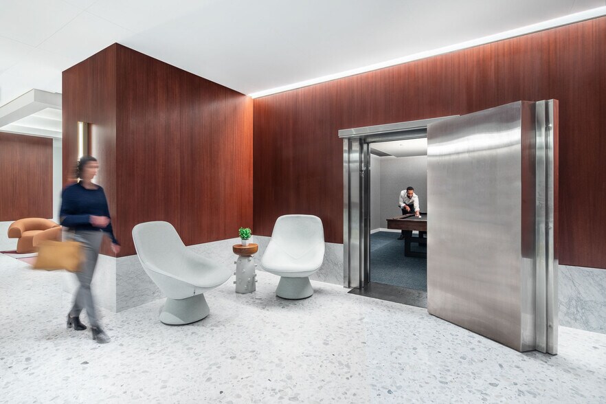 More Photos Of 1310 G St NW, Washington Office For Lease