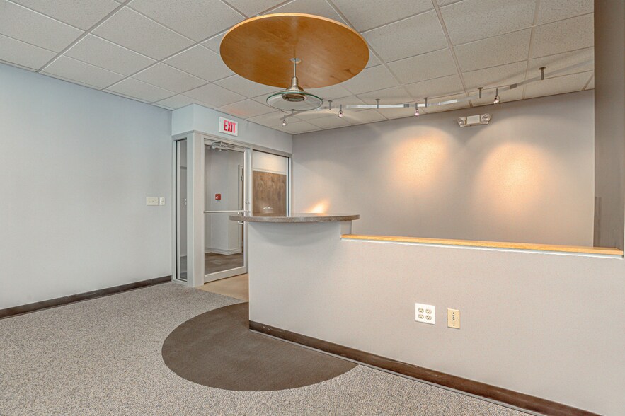 More Photos Of 35 E 7th St, Cincinnati Office For Lease