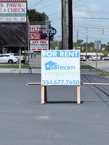 More Photos Of 1509-1583 Montgomery Hwy, Dothan Storefront Retail Office For Lease