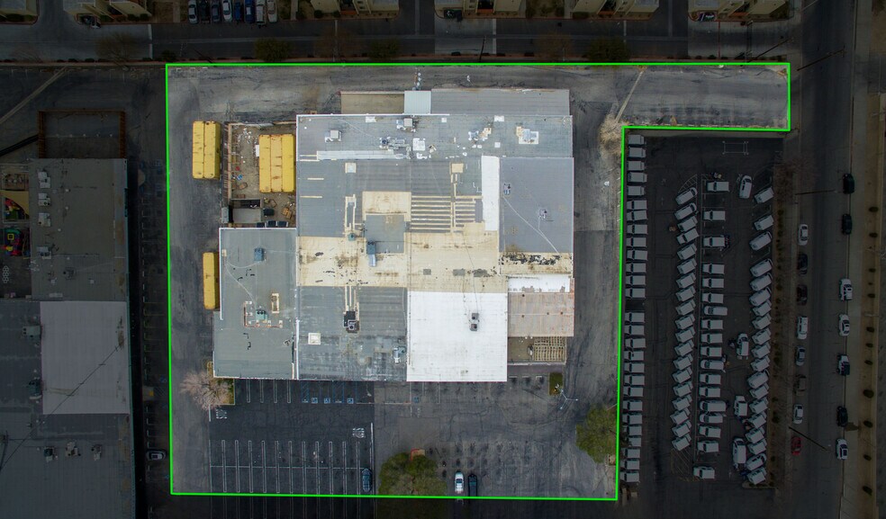 More Photos Of 44201-44247 N 10th St W, Lancaster Unknown For Lease