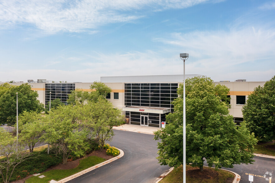 Primary Photo Of 200 N Gary Ave, Roselle Manufacturing For Lease